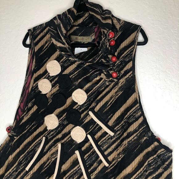 Fun Lagenlook, Artistic, Black & Tan Corduroy Appliqué Tunic Top/Vest Size M - Picture 4 of 13